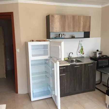 Holiday home And Sea 9 Nea Karvali